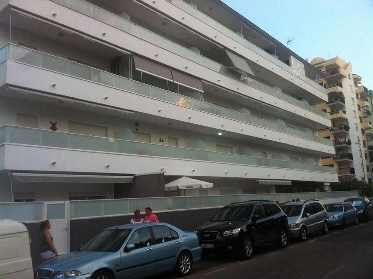 Barraques 65 Playa De Gandia Solo Para Familias Exteriör bild